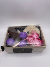 Load image into Gallery viewer, Rose Quartz Pamper Gift Box