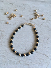 Load image into Gallery viewer, Black Onyx & 9ct Gold Bead Bracelet